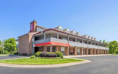 Red Roof Inn & Suites Marysville