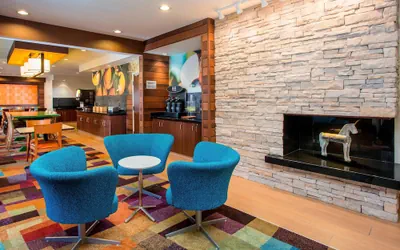 Photo 2 - Fairfield Inn & Suites By Marriott Ashland