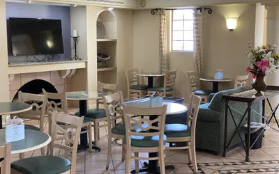 Photo 4 - La Quinta Inn by Wyndham Tyler