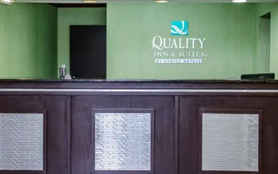 Photo 4 - Quality Inn & Suites Medina - Akron West