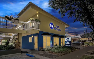Photo 2 - Best Western University Lodge