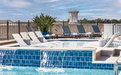 Photo 2 - Renaissance Mobile Riverview Plaza Hotel