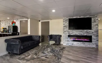 Photo 5 - Quality Inn Aurora - Naperville Area
