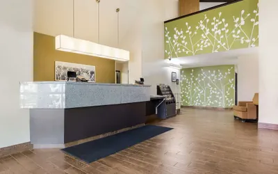 Photo 4 - Sleep Inn Sioux Falls Airport