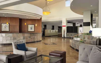 Photo 5 - Wyndham Phoenix Airport/Tempe