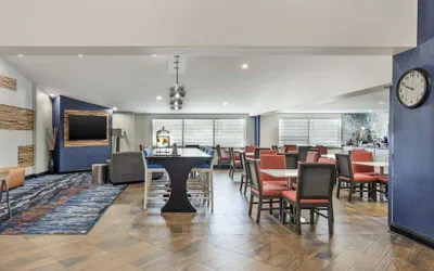 Photo 3 - Best Western Westgate Inn