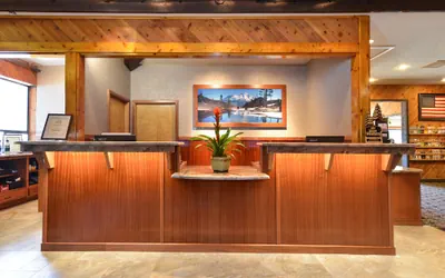 Photo 5 - Best Western Plus Tree House