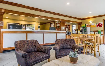 Photo 3 - Quality Inn Petaluma - Sonoma