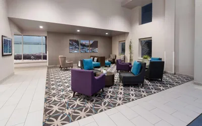 Photo 5 - La Quinta Inn by Wyndham Fort Collins