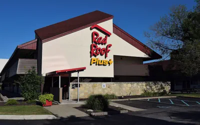 Photo 2 - Red Roof Inn PLUS+ University at Buffalo - Amherst