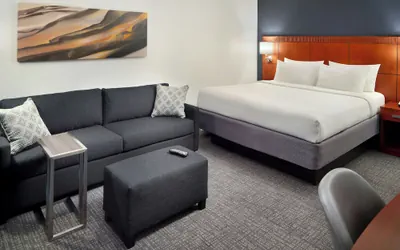 Photo 5 - Courtyard by Marriott Tallahassee Downtown/Capitol