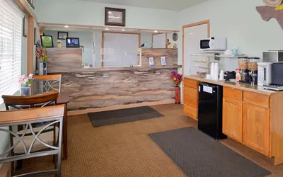Photo 4 - Americas Best Value Inn Ozona