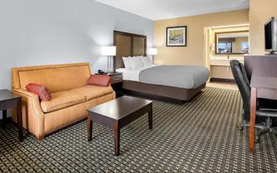 Photo 2 - Quality Inn Perry - National Fairgrounds Area