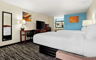 Photo 2 - Best Western Greenville Inn