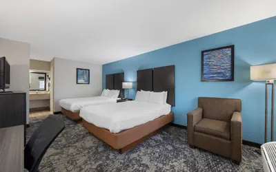 Photo 5 - Best Western Fairwinds Inn