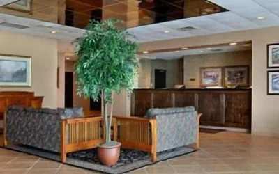 Photo 2 - Ramada by Wyndham Watertown/Thousand Islands NY