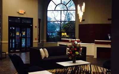 Photo 5 - Doubletree by Hilton Hotel Racine Harbourwalk
