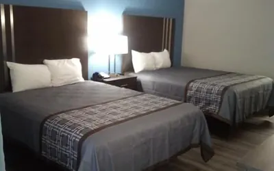 Photo 4 - Motel 6 Burlington, NC