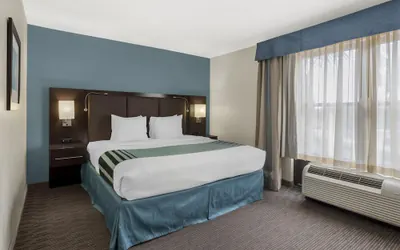 Photo 5 - Best Western Plus Tallahassee North Hotel