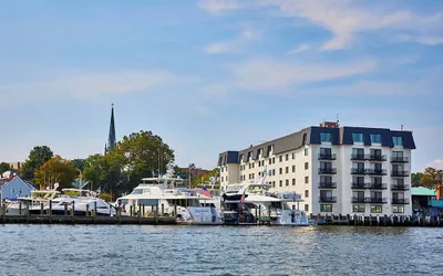 Photo 2 - Annapolis Waterfront Hotel, Autograph Collection