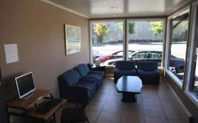Photo 5 - Seatac Inn