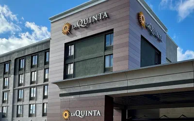 Photo 2 - La Quinta Inn by Wyndham Columbia SE / Fort Jackson