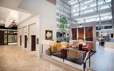 Photo 3 - Embassy Suites by Hilton Atlanta Buckhead