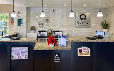 Photo 3 - Quality Inn & Suites Anaheim At The Park