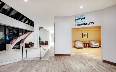 Photo 3 - DoubleTree by Hilton Stamford