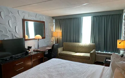 Photo 4 - Albany Airport Inn