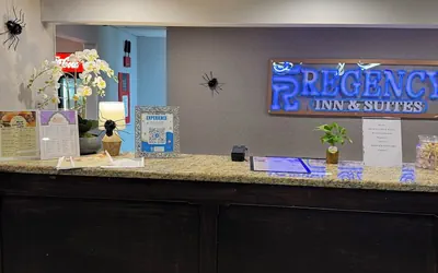 Photo 4 - Regency Inn & Suites New London, Mystic