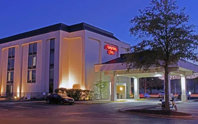 Photo 2 - Hampton Inn Norfolk/Chesapeake (Greenbrier Area)