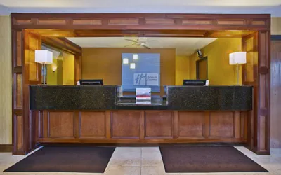 Holiday Inn Express Mackinaw City by IHG