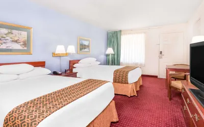 Photo 5 - Days Inn by Wyndham Lavonia