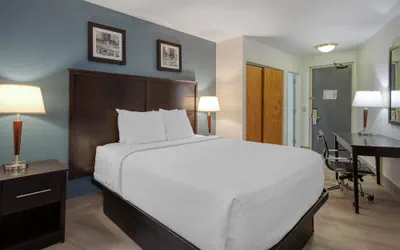 Photo 2 - Best Western Gregory Hotel