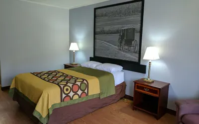 Photo 5 - Sprucewood Inn