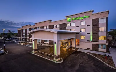 Holiday Inn Cleveland Northeast - Mentor by IHG