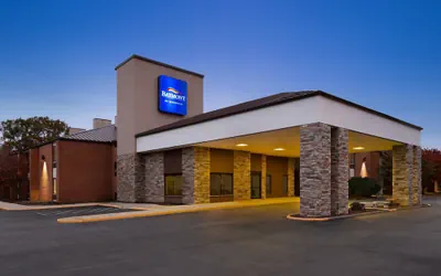 Photo 2 - Baymont by Wyndham Rocky Mount