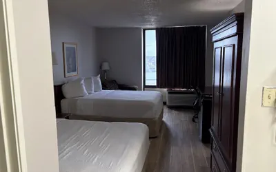 Photo 4 - Days Inn by Wyndham Amarillo East