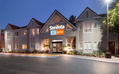 Photo 2 - Sonesta ES Suites Huntington Beach Fountain Valley