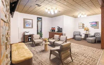 Photo 4 - Best Western Plus GranTree Inn