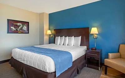 Photo 4 - The Capitol Hotel