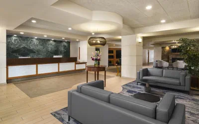 Photo 4 - Best Western Plus Butte Plaza Inn