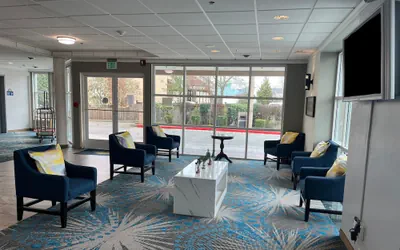 Photo 3 - Days Inn by Wyndham Seatac Airport