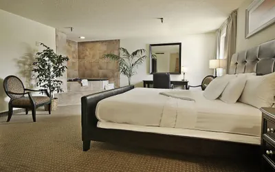 Photo 5 - Ramada by Wyndham Bettendorf