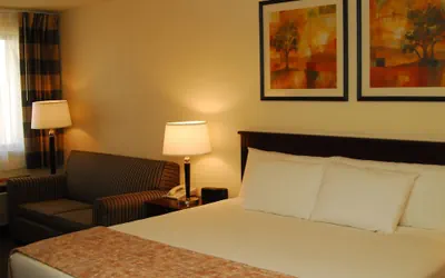 Photo 4 - Ramada by Wyndham Bettendorf
