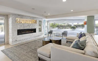 Photo 3 - Belamar Hotel Manhattan Beach, Tapestry Collection by Hilton