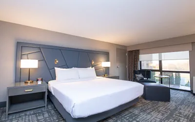 Photo 4 - Crowne Plaza Providence-Warwick Airport by IHG