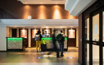 Photo 3 - Embassy Suites by Hilton Piscataway Somerset