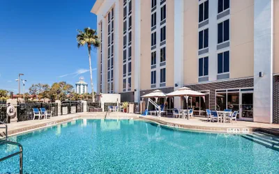 Photo 2 - Hampton Inn Orlando Near Universal Blv/International Dr